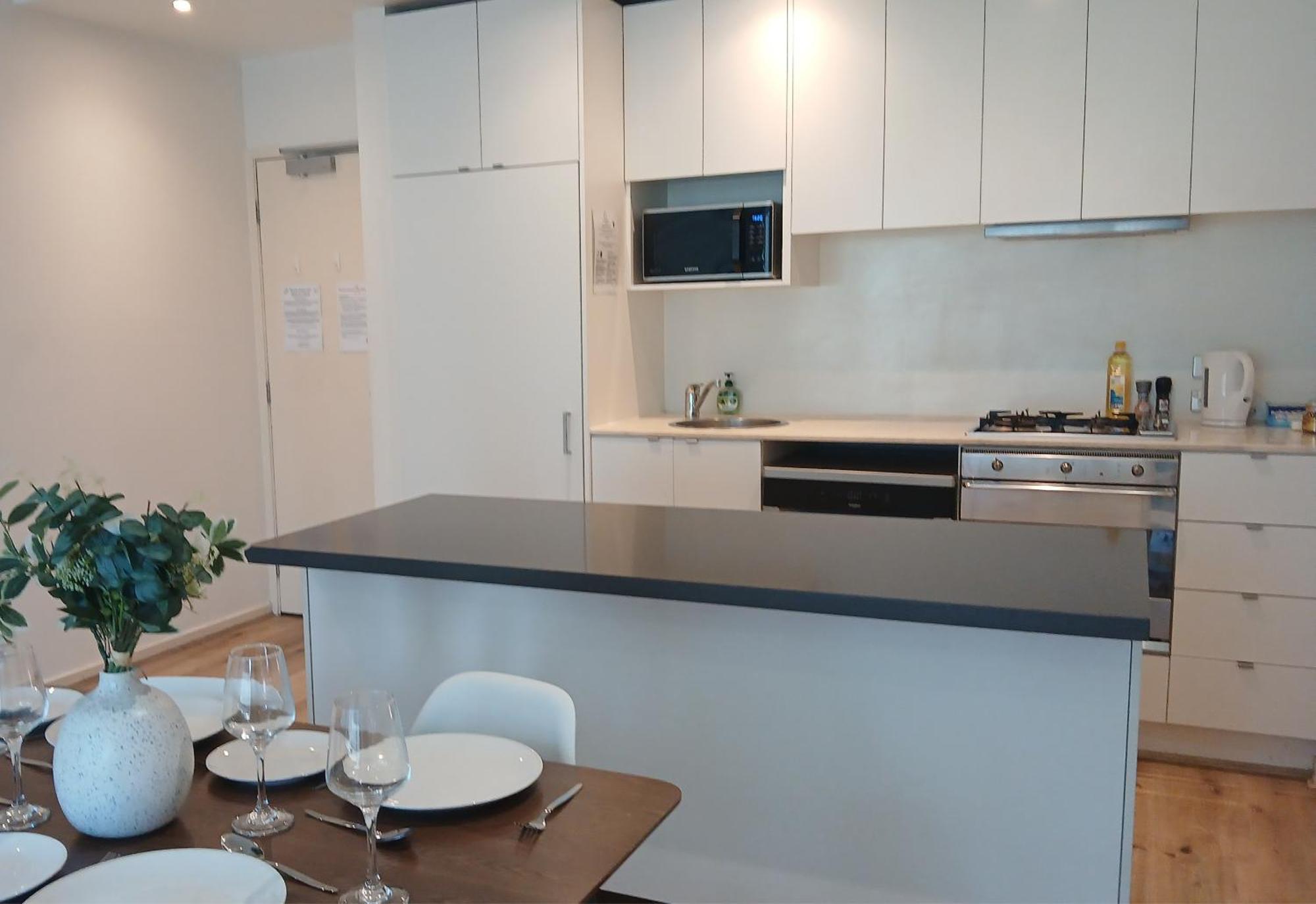 Readyset Apartments At Liberty Melbourne Bagian luar foto