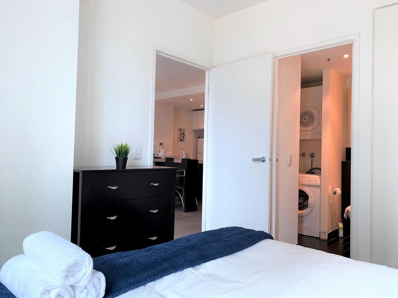 Readyset Apartments At Liberty Melbourne Bagian luar foto